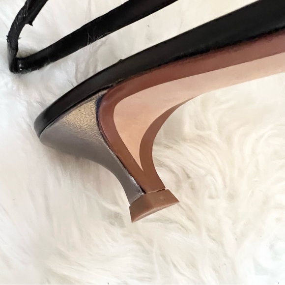 New! MARC JACOBS Runway Cap Toe Slingback Kitten Heels - Picture 9 of 10